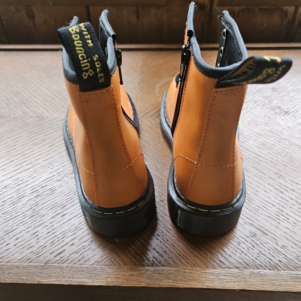 Dr. Martens classic dr